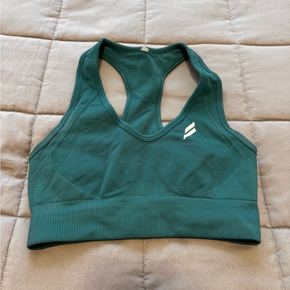 DOYOUEVEN sports bra - Picture 1 of 3